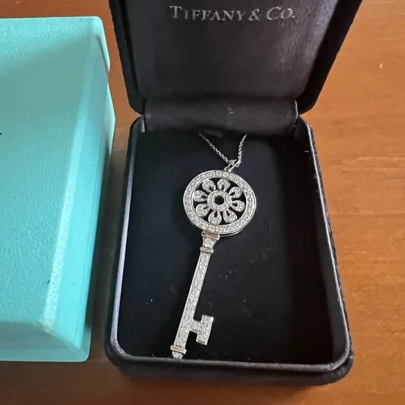 Tiffany & Co LARGE Diamond Platinum Petals Key Pendant Necklace EUC - Picture 3 of 16